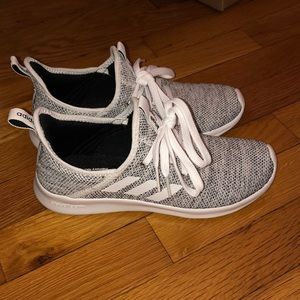 Grey cloud foam adidas Sneaker